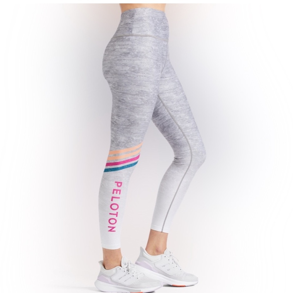 Peloton Roller Rink High Waisted Leggings - Size Medium - NWT! legging athletic - Picture 7 of 9